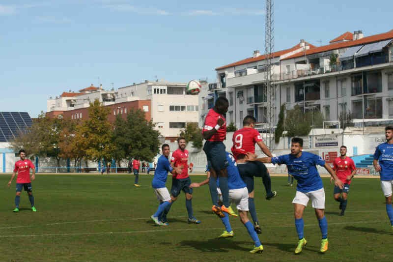 Derrota inoportuna en Maracena (2-0)