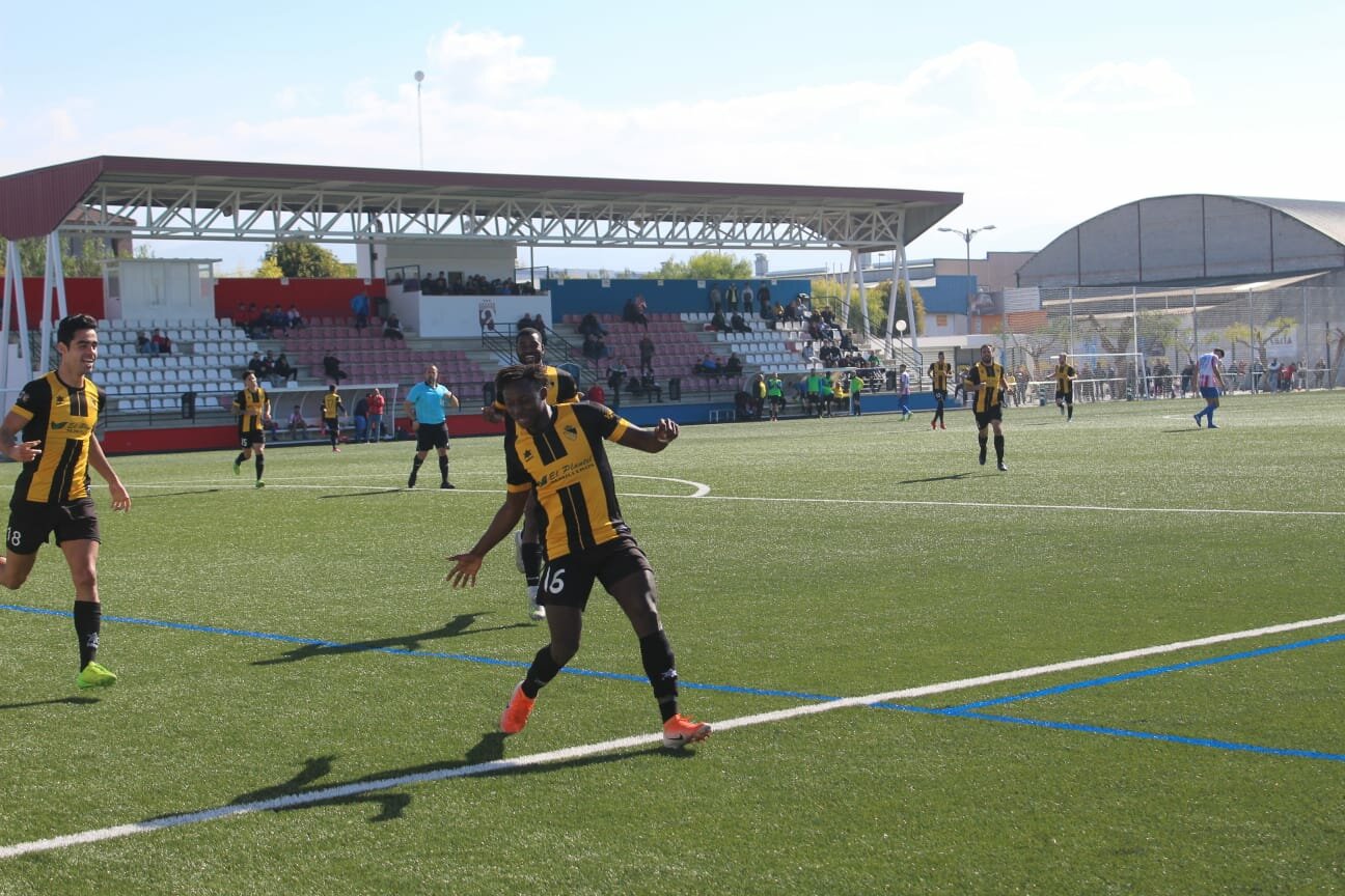 El Berja CF suma y sigue venciendo con rotundidad al Arenas de Armilla (0-3)