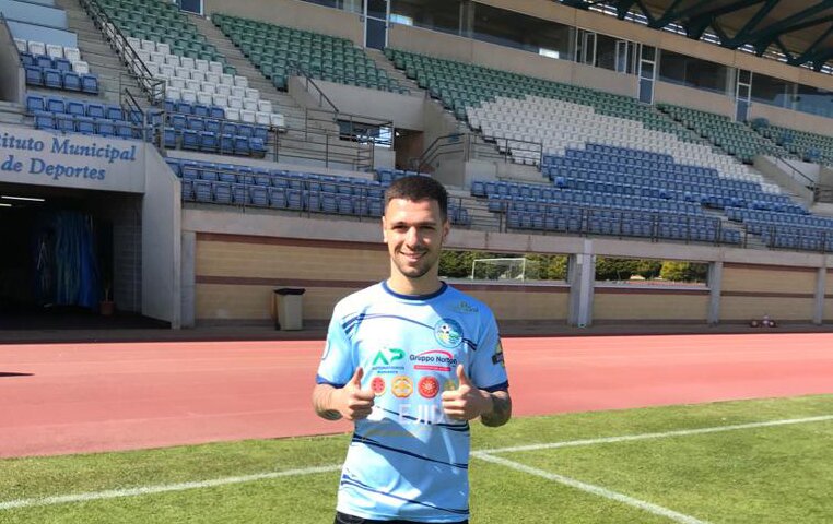 Alejandro Escardó refuerza al CD El Ejido de cara al Play Off de Ascenso